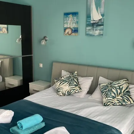 Excel Mamaia